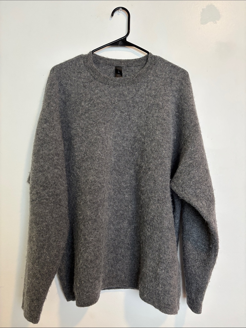 lululemon athletica Men's Gray Heather Crewneck Sweater